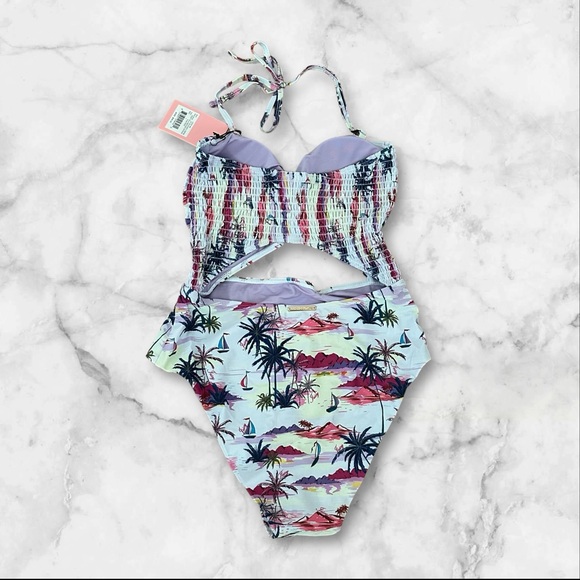 Juicy Couture Double Center Tie & Smock Keyhole Swimsuit Multicolor S NWT - Picture 2 of 8